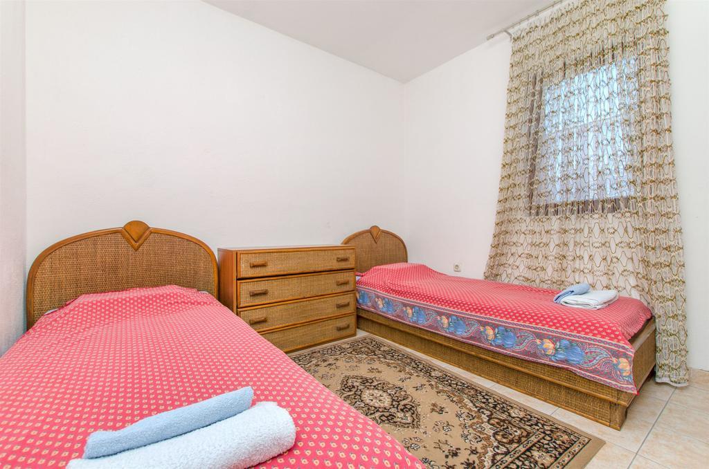Apartment Mujan Podglavica Exterior foto